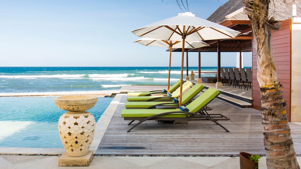 Villa Bayu Gita - Beachfront - Poolside